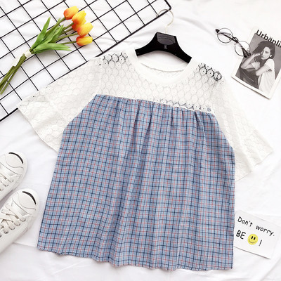 Стилна дамска блуза с дантела на каре, подходяща за ежедневие