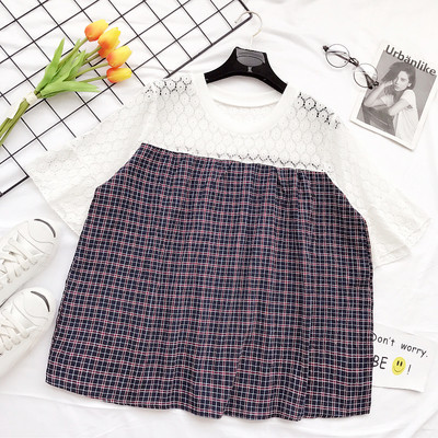 Стилна дамска блуза с дантела на каре, подходяща за ежедневие