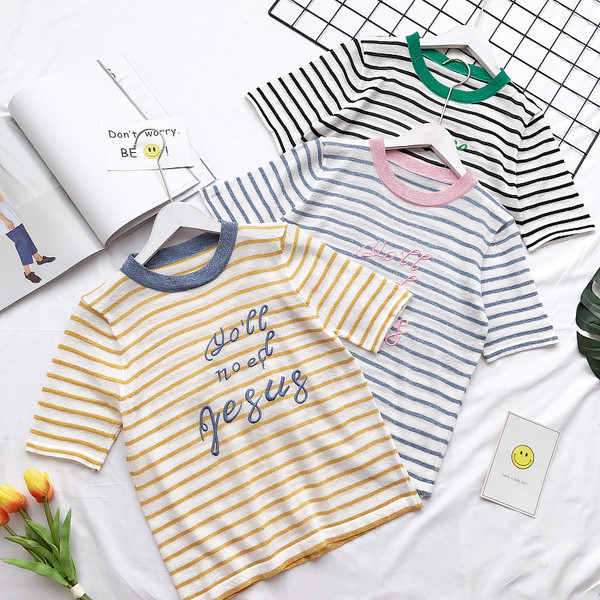 Γυναικεία αθλητική μπλούζα σε τρία χρώματα