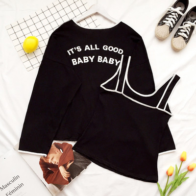 Γυναικεία αθλητική λευκή και μαύρη μπλούζα κατάλληλη για τη καθημερινή ζωή