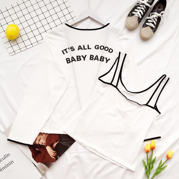 Γυναικεία αθλητική λευκή και μαύρη μπλούζα κατάλληλη για τη καθημερινή ζωή