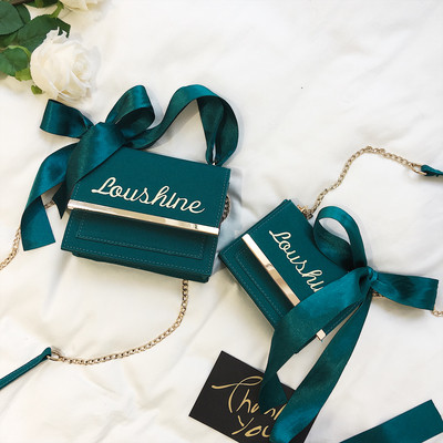 Πολύ όμορφη μίνι τσάντα γυναικεία με πολλά χρώματα και μεταλλική λαβή