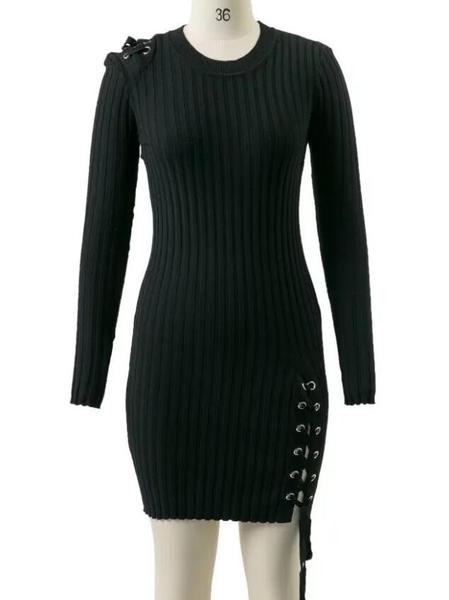 Γυναικείο  πλισέ φόρεμα και  με ενδιαφέροντες δεσμούς