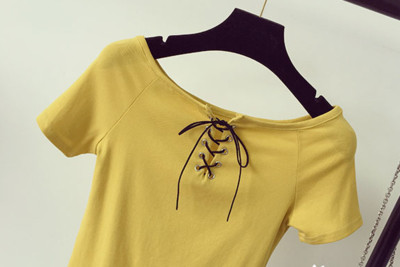 Ежедневна дамска тениска с връзки по деколтето и къс ръкав - 4 цвята