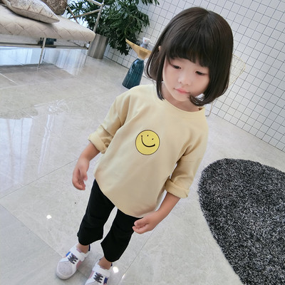 Ежедневна дамска блуза в няколко цвята с изображение