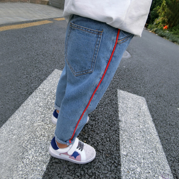 Детски дънкови панталони с висока талия - широки