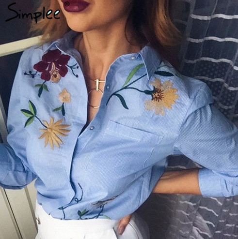 Γυναικείο κομψό πουκάμισο με μακριά μανίκια και κεντημένα λουλούδια 