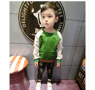 Παιδική αθλητική μπλούζα για αγόρια σε τρία χρώματα