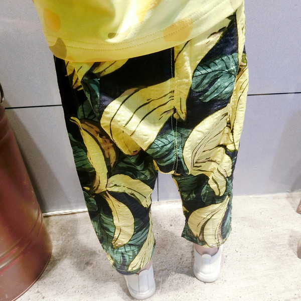 Тънък детски панталон за момчета с интересен десен, тип шалвар