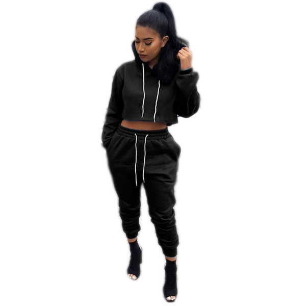 Спортен дамски екип в широк модел в няколко цвята