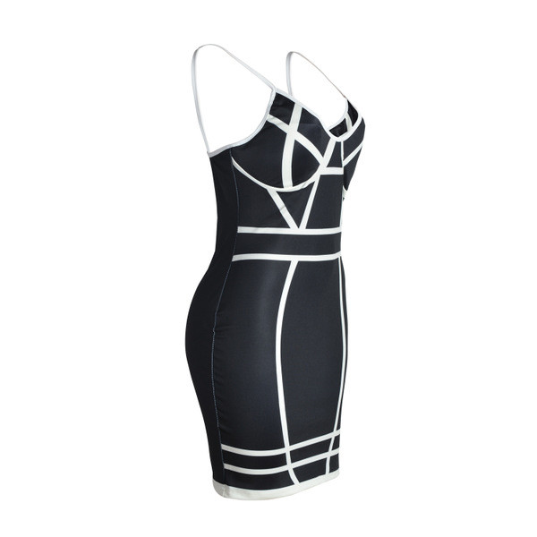 Κομψό γυναικείο φόρεμα με λεπτές λωρίδες και βαθύ λαιμόκοψη