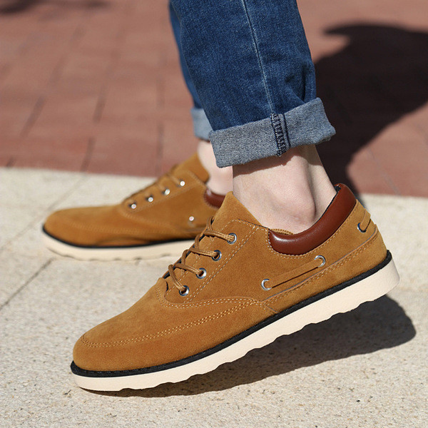 Αθλητικά κομψά ανδρικά υποδήματα σε τρία χρώματα