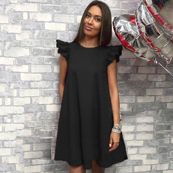 Γυναικείο φόρεμα σε ευρύ μοτίβο σε μαύρο, κόκκινο και λευκό