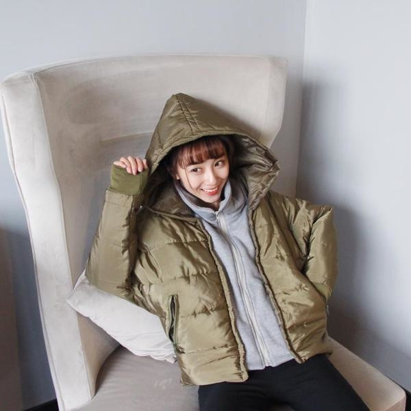 Μπουφάν fleece με κουκούλα σε πράσινο και μαύρο χρώμα