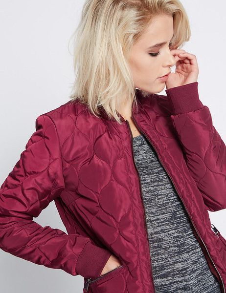 Модерно бомбър яке за дамите в червен цвят