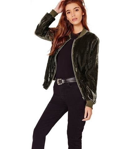 Γυναικείο βελούδινο μπουφάν σε δύο χρώματα