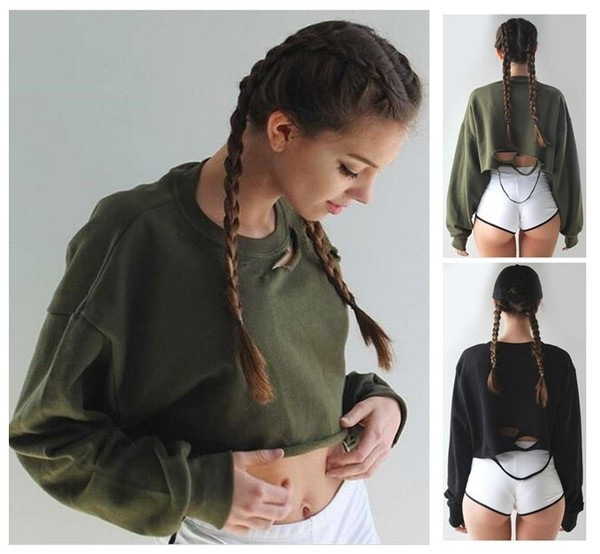 Καθημερινή γυναικεία κοντή μπλούζα σε ευρύ σχέδιο σε πράσινο και μαύρο χρώμα