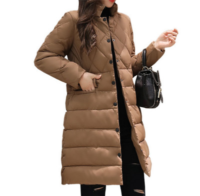 Дълго дамско тънко якенце с интересни копченца и поло яка