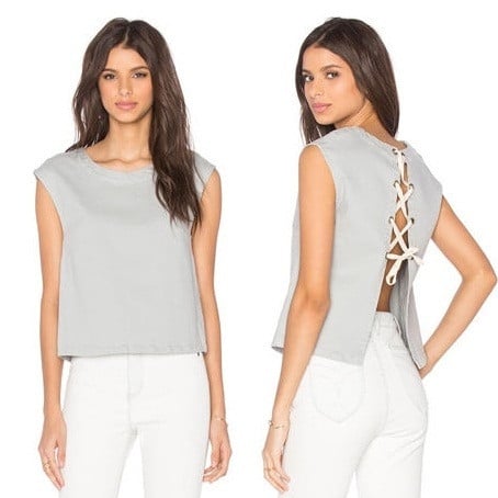 Απλό γυναικείο αμάνικο  με γυμνή πλάτη και κορδόνια σε γκρι χρώμα