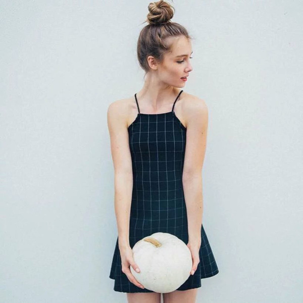 Γυναικείο φόρεμα σε μαύρο χρώμα