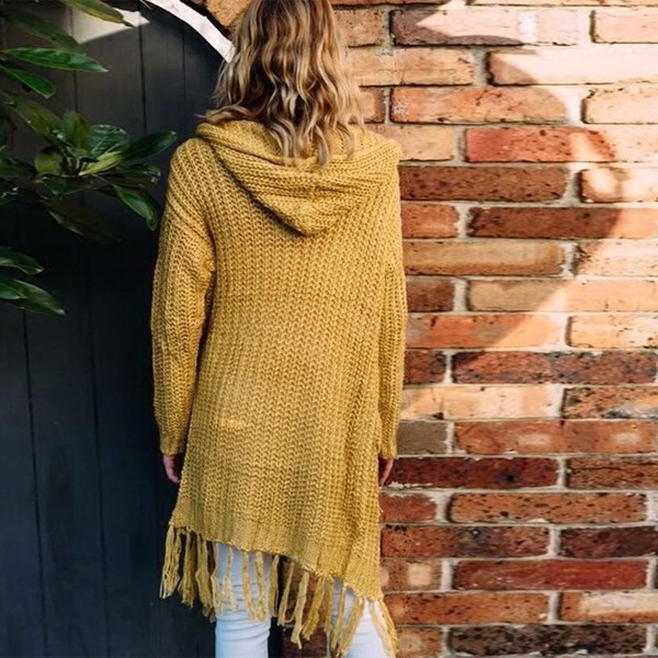 Μακριά γυναικεία ζακέτα με τσέπες