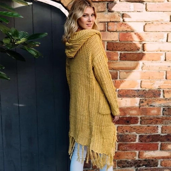 Μακριά γυναικεία ζακέτα με τσέπες