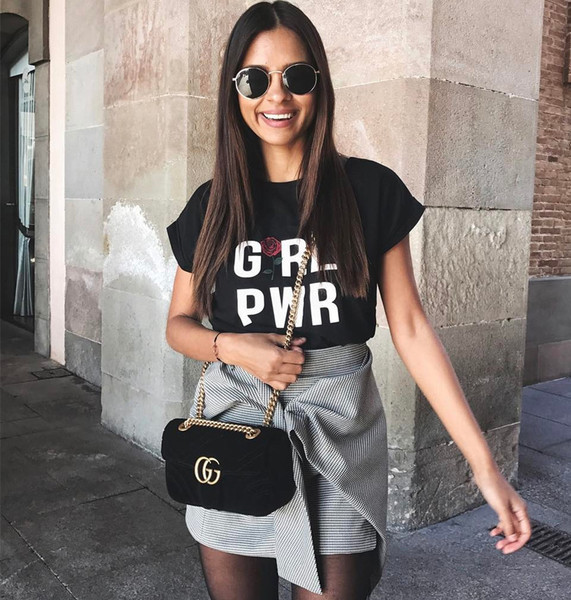 Γυναικεία  μπλούζα σε λευκό χρώμα 