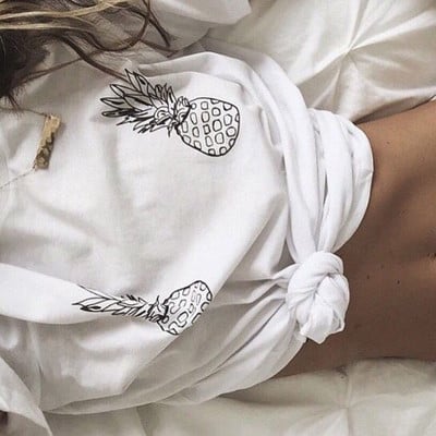 Γυναικείο μπλουζάκι σε λευκό με εικόνα ανανά