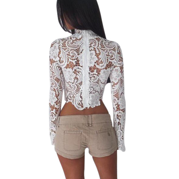 Γυναικεία μπλούζα με δαντέλα