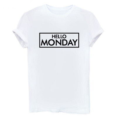 Γλυκιά κυρίες μπλούζα σε ευρύ σχέδιο με επιγραφή