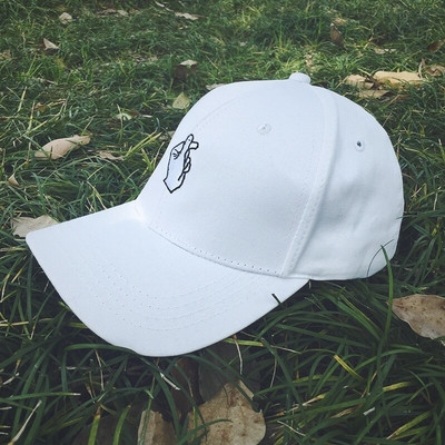 Καπέλο για άνδρες και γυναίκες σε πολλά μοντέλα κατάλληλα για καθημερινή ζωή