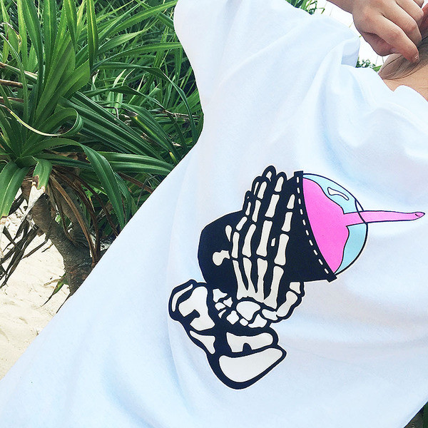 Ежедневен дамски блузон с изображение и 3/4 ръкав, в бял и черен цвят