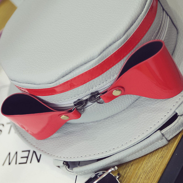 Γυναικεία τσάντα σε σχήμα καπέλου σε διάφορα χρώματα