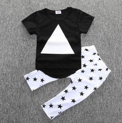 Сладки детски комплекти за момчета и момичета в много модели