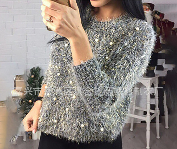 Πολύ κομψό γυναικείο πουλόβερ  με πολλές χρωματιστές χάντρες