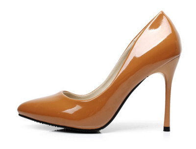 Елегантни обувки с висок ток в семпъл дизайн и в много цветове