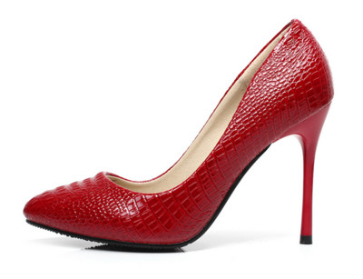 Елегантни обувки с висок ток в семпъл дизайн и в много цветове