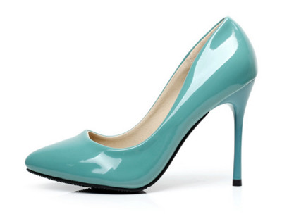Елегантни обувки с висок ток в семпъл дизайн и в много цветове