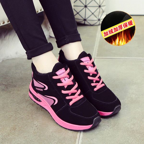 Αθλητικά γυναικεία παπούτσια  σε διάφορα χρώματα