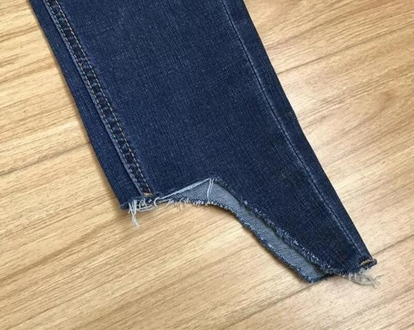 Γυναικεία παντελόνια τζιν 