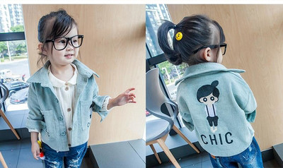 Παιδικό μπουφάν για τα κορίτσια σε δύο χρώματα με εικόνα