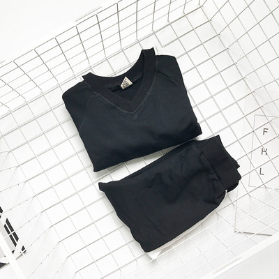 Αθλητικό παιδικό σετ για αγόρια σε γκρι και μαύρο χρώμα