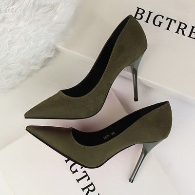 Απλά και κομψά γυναικεία παπούτσια με ψηλά τακούνια - 6 μοντέλα