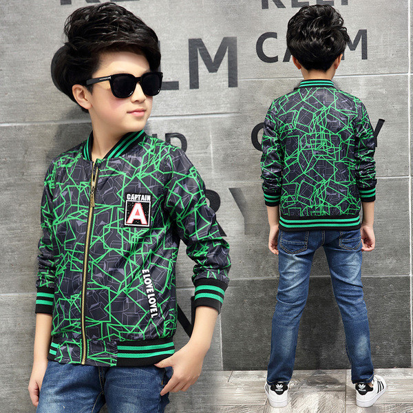 Αθλητικό παιδικό μπουφάν για αγόρια με έγχρωμο μοτίβο - τρία χρώματα