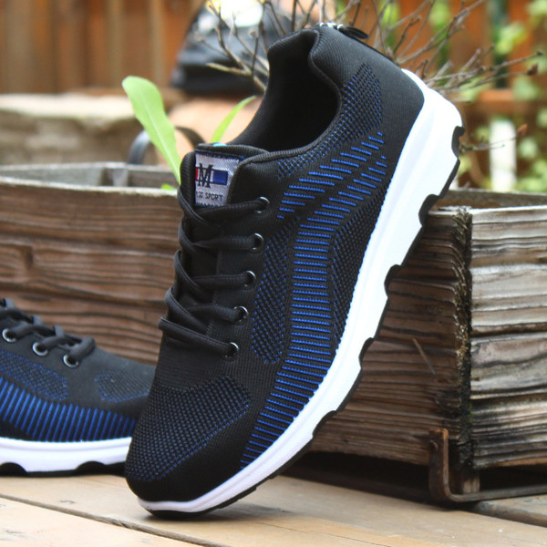 Ανδρικά αθλητικά πάνινα παπούτσια  σε τρία χρώματα