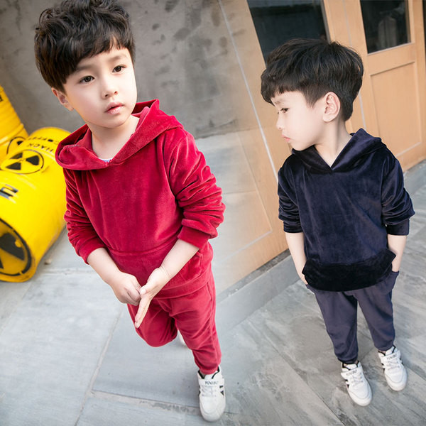 Αθλητικό παιδικό σετ για αγόρια