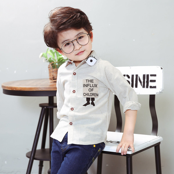 Детска риза за момчета в два цвята на райе с надпис