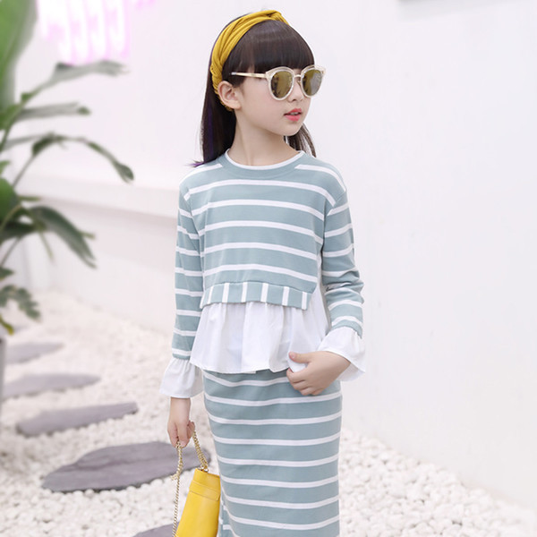 Κομψό παιδικό σετ σε ριγέ  σε ροζ και μπλε χρώμα