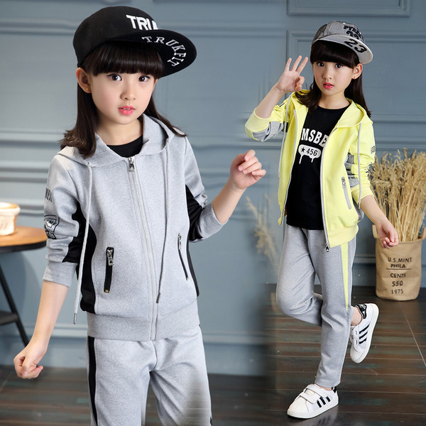 Ελεύθερο στυλ κόκκινο και γκρι σπορ παιδική φόρμα