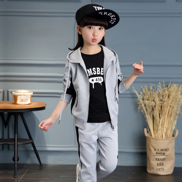 Ελεύθερο στυλ κόκκινο και γκρι σπορ παιδική φόρμα